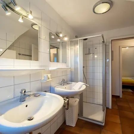 Апартаменты Britta *