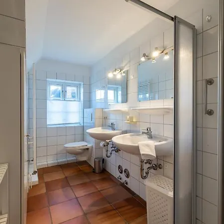 Britta * Вик-ауф-Фёр